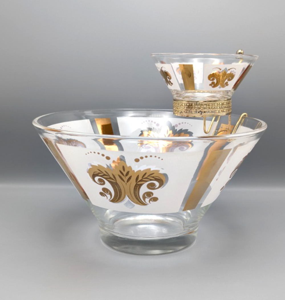 Vintage Anchor Hocking Festive Fleur De Lis Glass Chip Dip Set MCM Gold Bracket